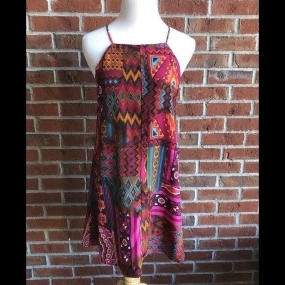 Pearle 88 Fab'rik‎ Pink Tribal Racer-back Dress - S